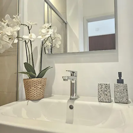 Crystal Luxury Holidays, El Mar In Tenerife South Apartment